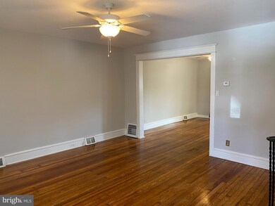 104 Whitman Ave, Collingswood, NJ 08108 - photo 3