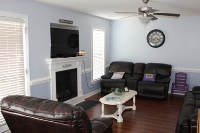 3529 Palmetto Dr, Greenville, NC 27834 - photo 4