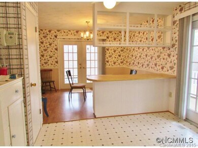 Kitchen toward Dining Rm