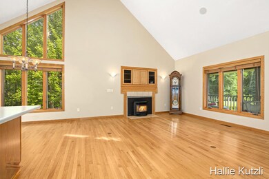 13885 Pointe Ct N, Cedar Springs, MI 49319 - photo 6