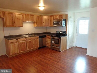 3455 Gregway Dr, Chambersburg, PA 17202 - photo 4