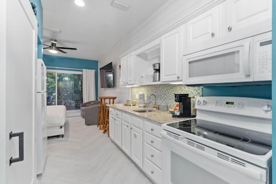 0C40168B-F8B5-4AD1-AA25-6D7491E99E2E