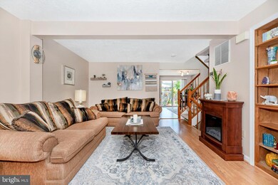 1545 Saint Lawrence Ct, Frederick, MD 21701 - photo 7