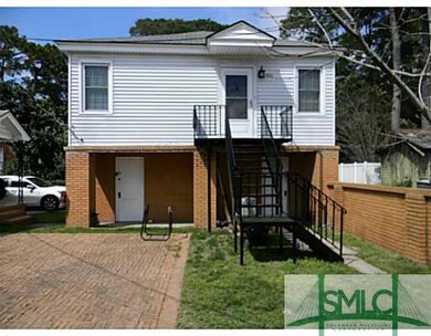 Additional Dwelling. Garage Apartment 634 sq ft. w