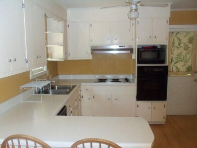 626 Cambridge Rd, Augusta, GA 30909 - photo 3