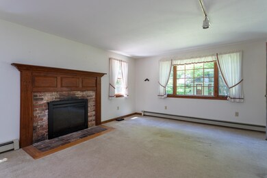 27 Briar Rd, Hampton, NH 03842 - photo 5