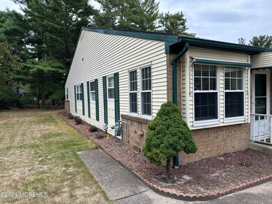 9A Ivy St unit 52, Whiting, NJ 08759 - photo 3