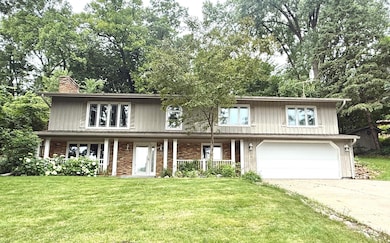 2611 Kyle Ave N, Golden Valley, MN 55422 - photo 2