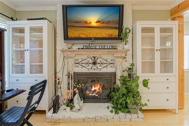 14727 Cobalt St, Sylmar, CA 91342 - photo 3