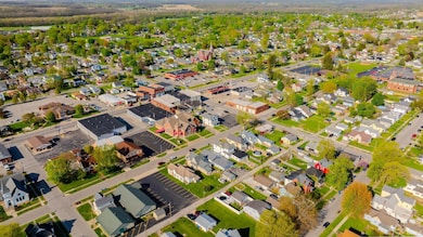 219 E South A St, Gas City, IN 46933 - photo 6