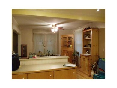 22 Huntress St, Portland, ME 04102 - photo 4