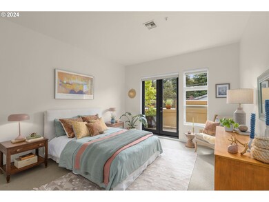 Bedroom, Primary