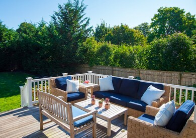 exterior 1st floor deck