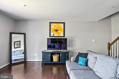 42253 Canary Grass Square, Aldie, VA 20105 - photo 6