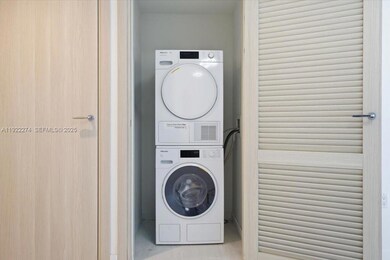 Brickell Flatiron unit 3211, Miami, FL 33131 - photo 7