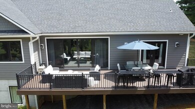 927 Bowling Green Rd, Front Royal, VA 22630 - photo 6