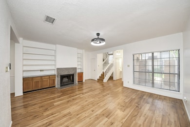 714 Country Place Dr unit D, Houston, TX 77079 - photo 3