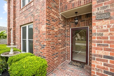 4507 Fox Run St, Pearland, TX 77584 - photo 3