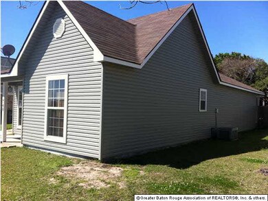 NEW VINYL SIDING SOFITS & OVERHANG
