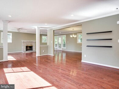 7909 Westwood Ct, Clinton, MD 20735 - photo 3