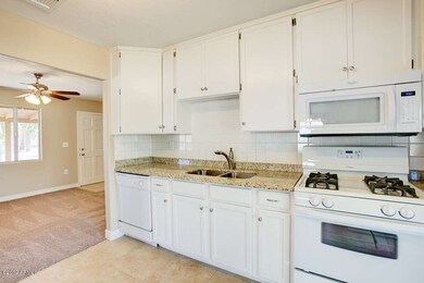 Kitchen w/ Granite Counters