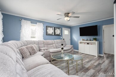 9-web-or-mls-147 Fontenelle-9