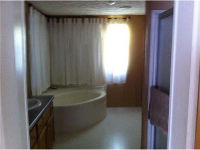 Master Bath/Spa.