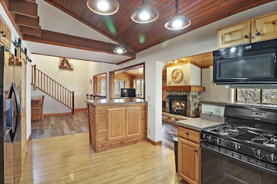 20-web-or-mls-W3797 Lakeview Park Dr, La