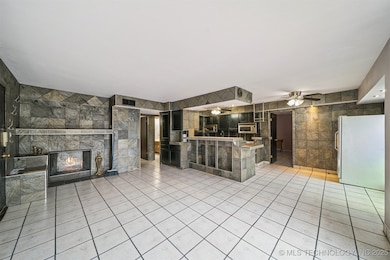 4444 E 68th St unit 390, Tulsa, OK 74136 - photo 3