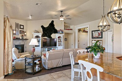 living room (2)