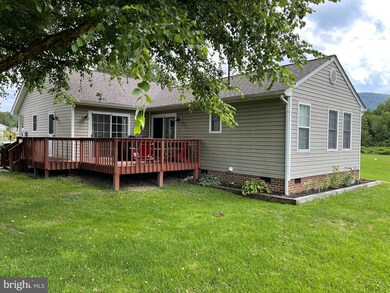 284 Duke Cir, Strasburg, VA 22657 - photo 5