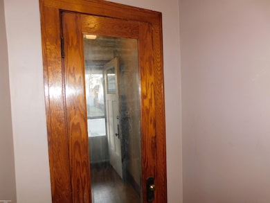 1456 Wayburn St, Grosse Pointe, MI 48230 - photo 5