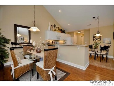 Eat In Kitchen