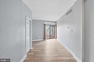 532 Laurens St, Baltimore, MD 21217 - photo 7