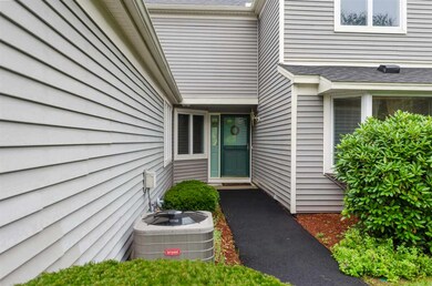 13 Walden Pond Dr, Nashua, NH 03064 - photo 2