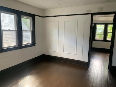 2236 N 16th St, Milwaukee, WI 53205 - photo 5