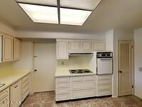 11003 W Cameo Dr, Sun City, AZ 85351 - photo 5