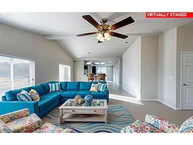 98126 W Benham Ln unit 9, Brookings, OR 97415 - photo 5