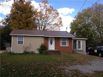 1000 Clover Ln, Manchester, TN 37355 - photo 2