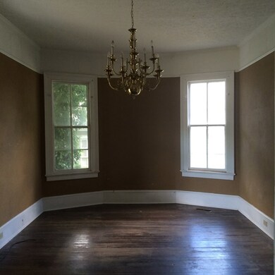 Formal Living with bay window