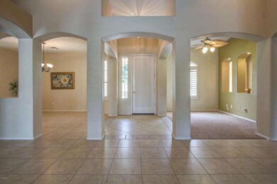 005_Foyer