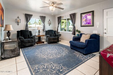 2221 W Mitchell Dr, Phoenix, AZ 85015 - photo 4