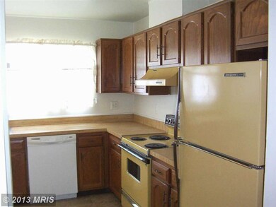 2142 Gunsmith Terrace unit 45-2, Woodbridge, VA 22191 - photo 2