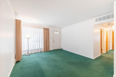 3256 S Stella Ct, Trenton, MI 48183 - photo 5