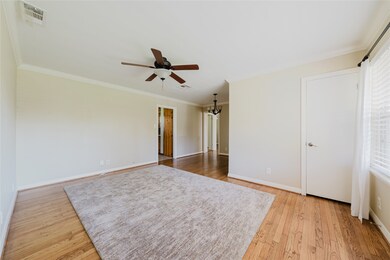 5210 De Lange Ln, Houston, TX 77092 - photo 3