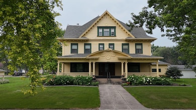 312 10th Ave N, Casselton, ND 58012 - photo 2