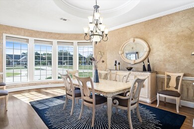 2011 Tree Top Ct, Granbury, TX 76049 - photo 4