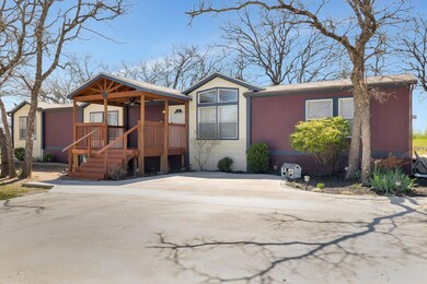 275 Oakley Cir, Weatherford, TX 76085 - photo 3