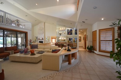 Spacious Great Room with Dining Area