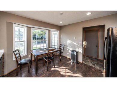 Breakfast area in the kitchen.